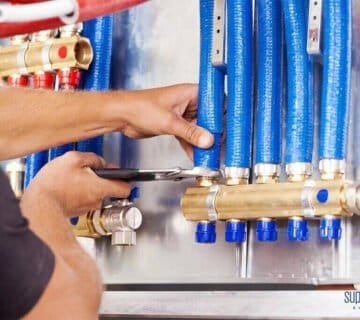 عوامل تؤثر على سعر خدمات السباكة والكهرباء
